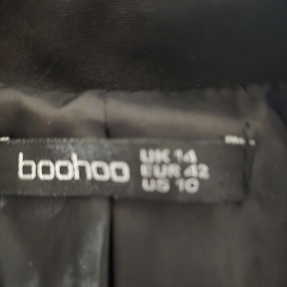 Boohoo Elegant Black Jacket - Picture 3 of 4